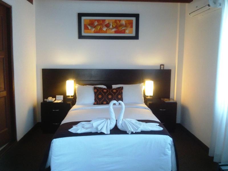 Ferre De Hotel 3*